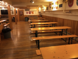 Trachtenabend tables